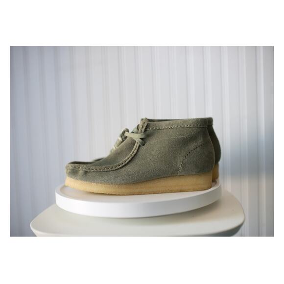 Clarks Wallabee Suede Boots 8.5 Womens / EU 39.5 NEW Anthropologie - Picture 1 of 5